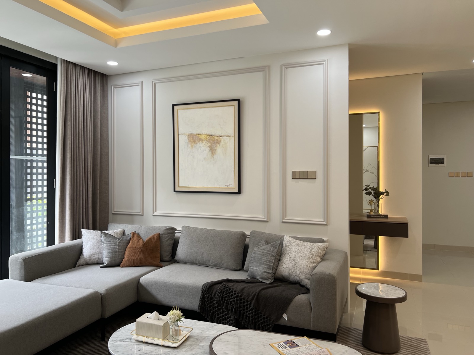 Kinaya Andara interior photograph 10