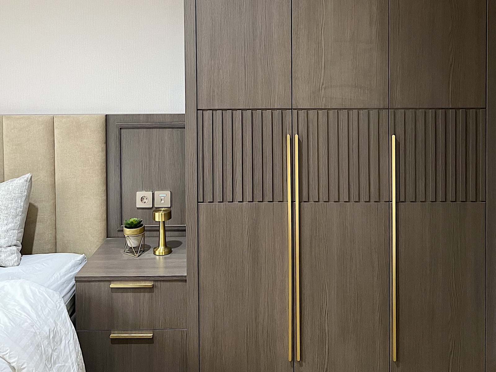 Springwood interior photograph 3