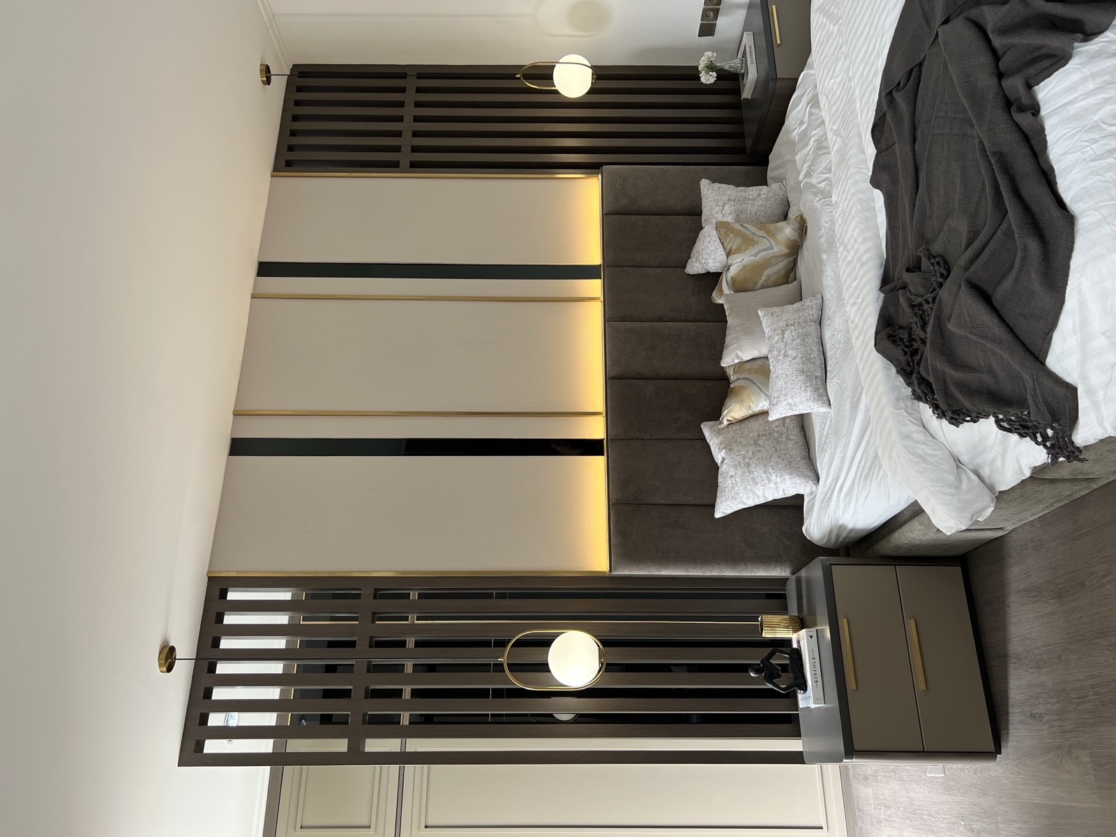 Springwood interior photograph 9