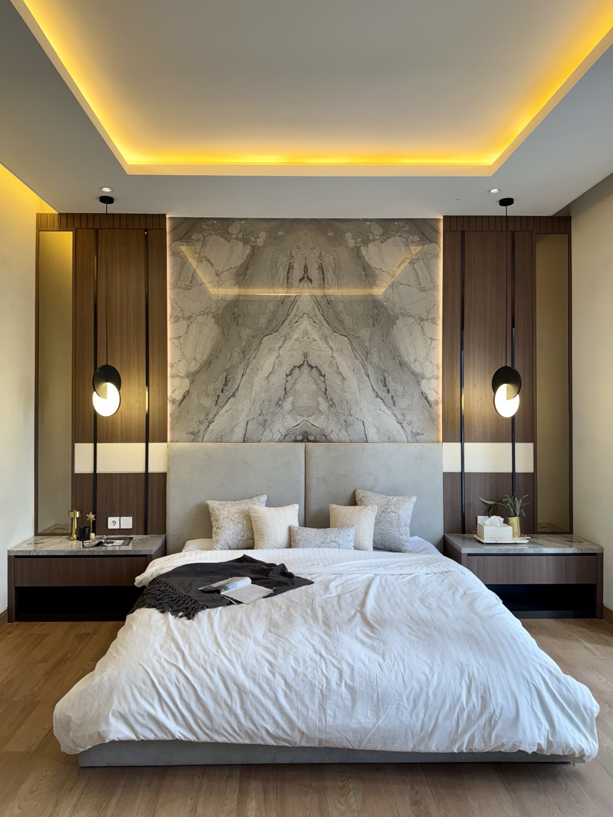 Parthenon interior by NUMY Interior